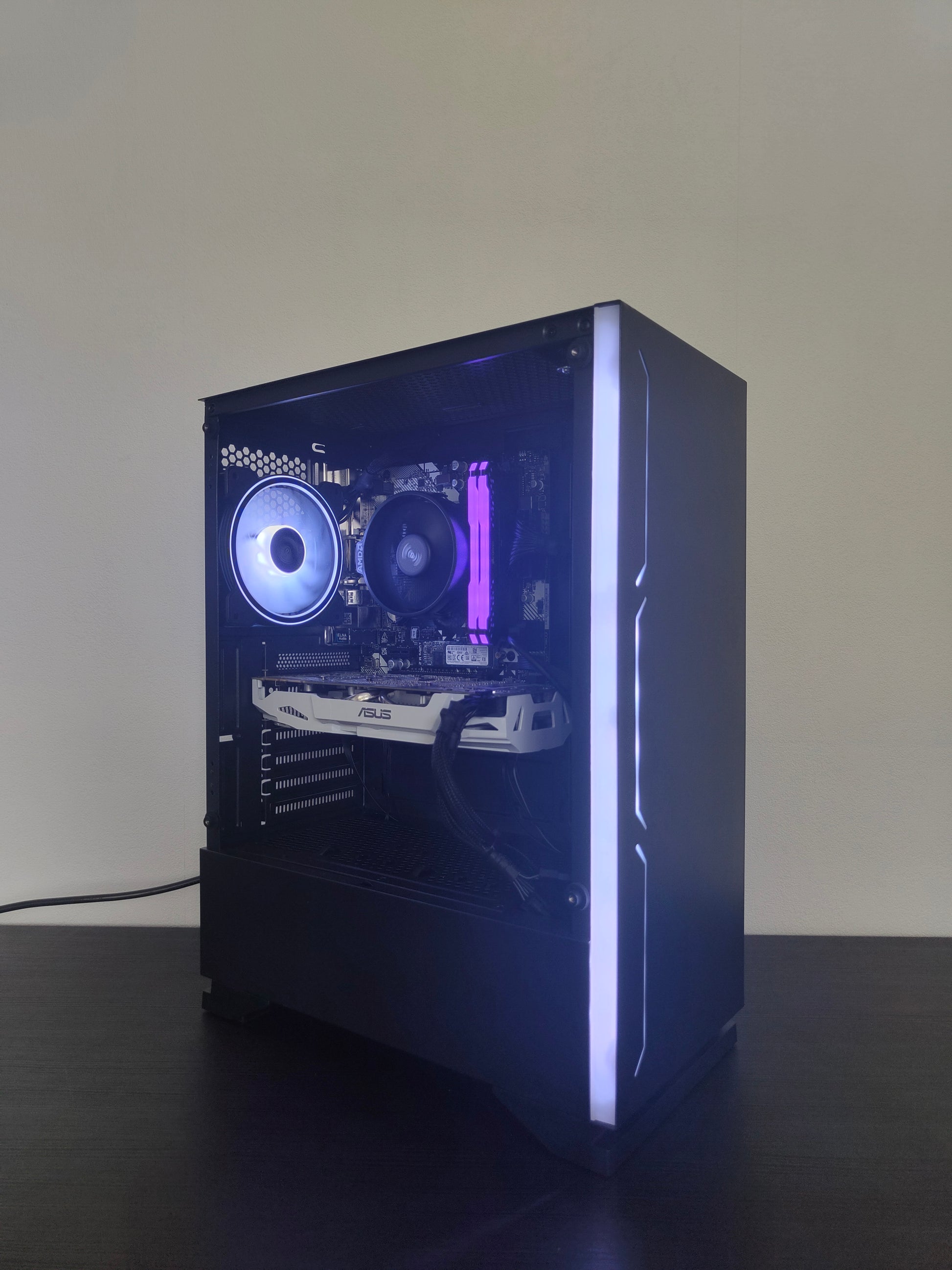 Gaming PC R5 | GTX 1070 8GB | 16 GB DDR4 | SSD | WLAN | RGB | GARANTIE