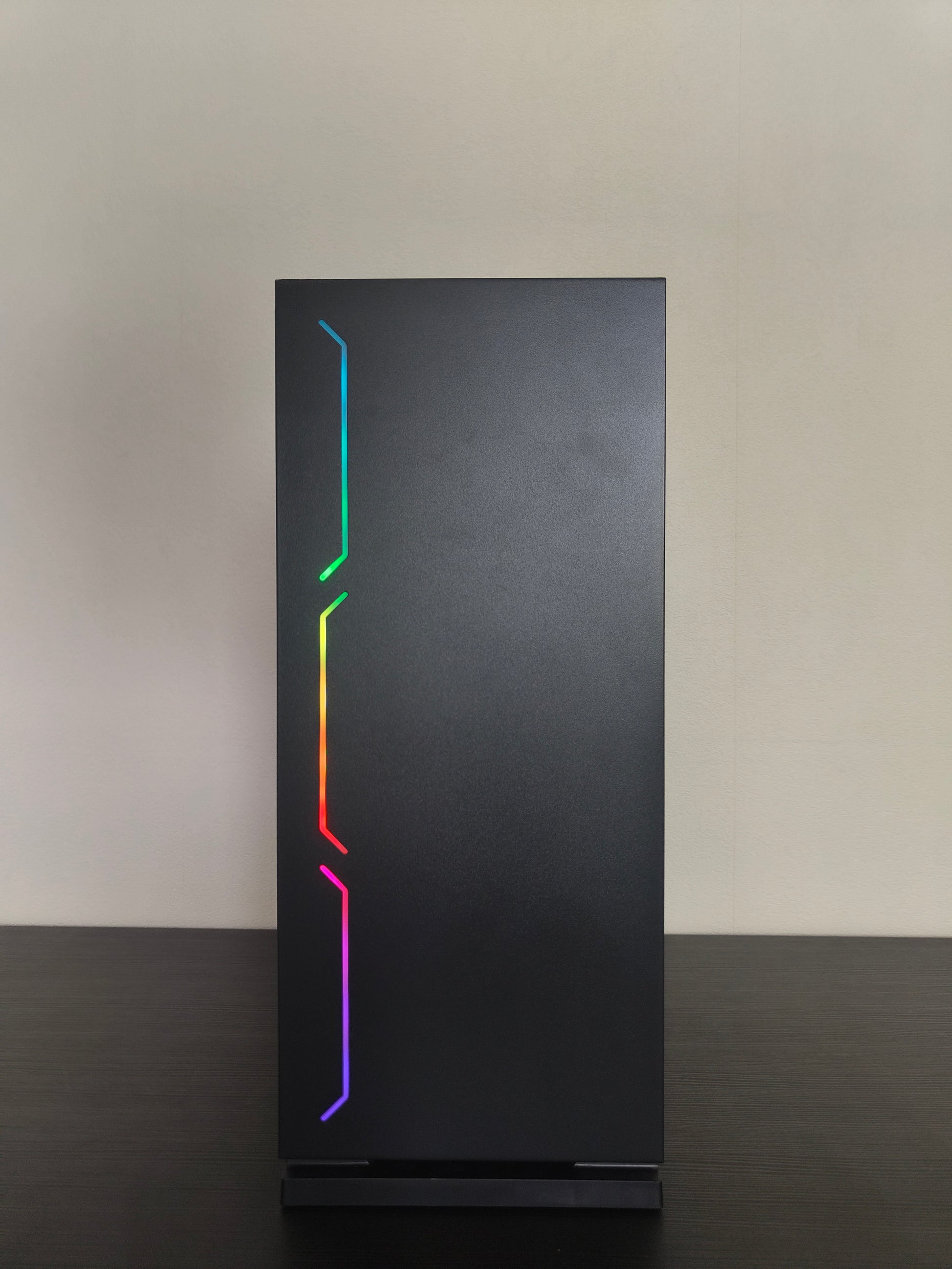 Gaming PC R5 | GTX 1070 8GB | 16 GB DDR4 | SSD | WLAN | RGB | GARANTIE