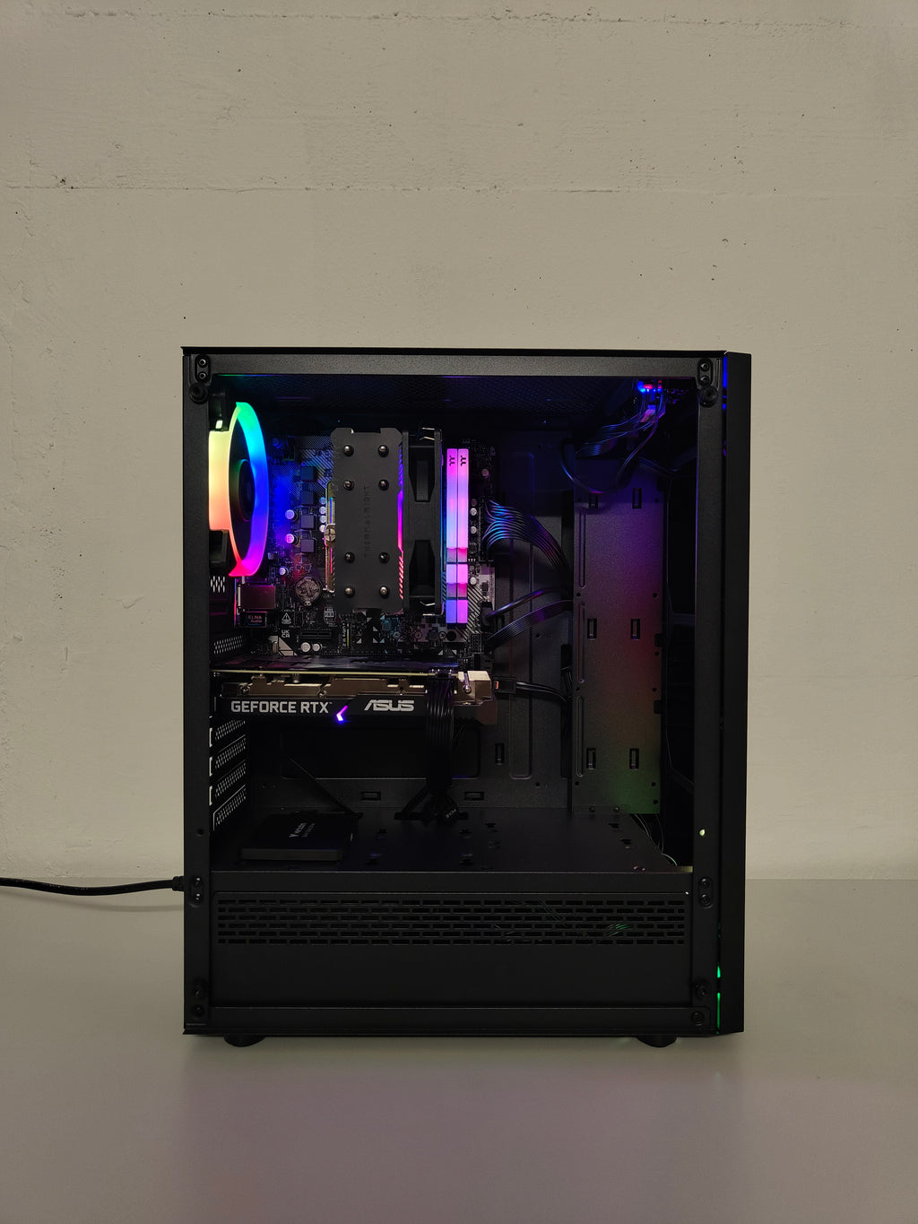 Gaming PC R5 | RTX 3060 12GB | 16 GB DDR4 | SSD | WLAN | RGB | GARANTIE