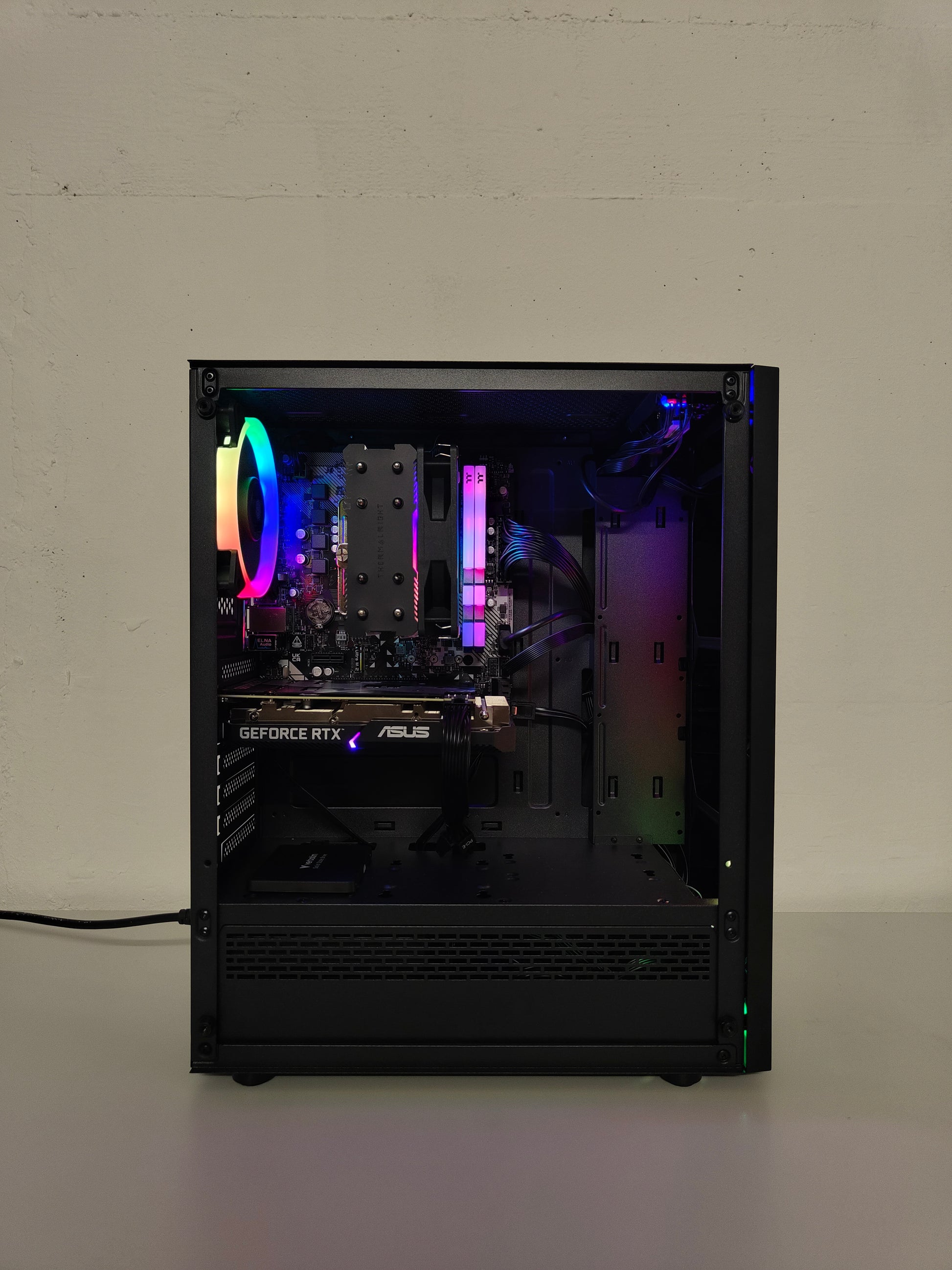 Gaming PC R5 | RTX 3060 12GB | 16 GB DDR4 | SSD | WLAN | RGB | GARANTIE
