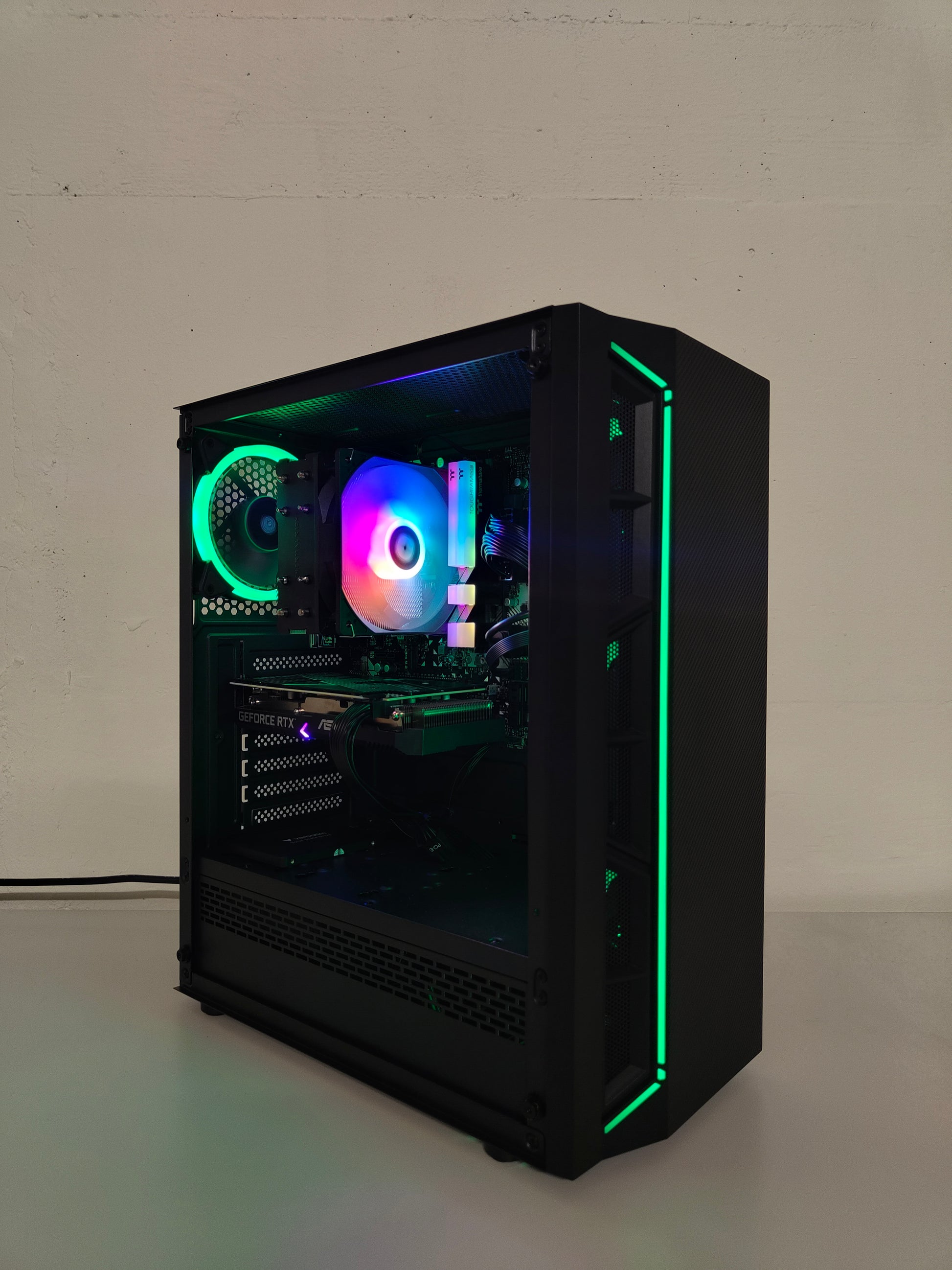Gaming PC R5 | RTX 3060 12GB | 16 GB DDR4 | SSD | WLAN | RGB | GARANTIE