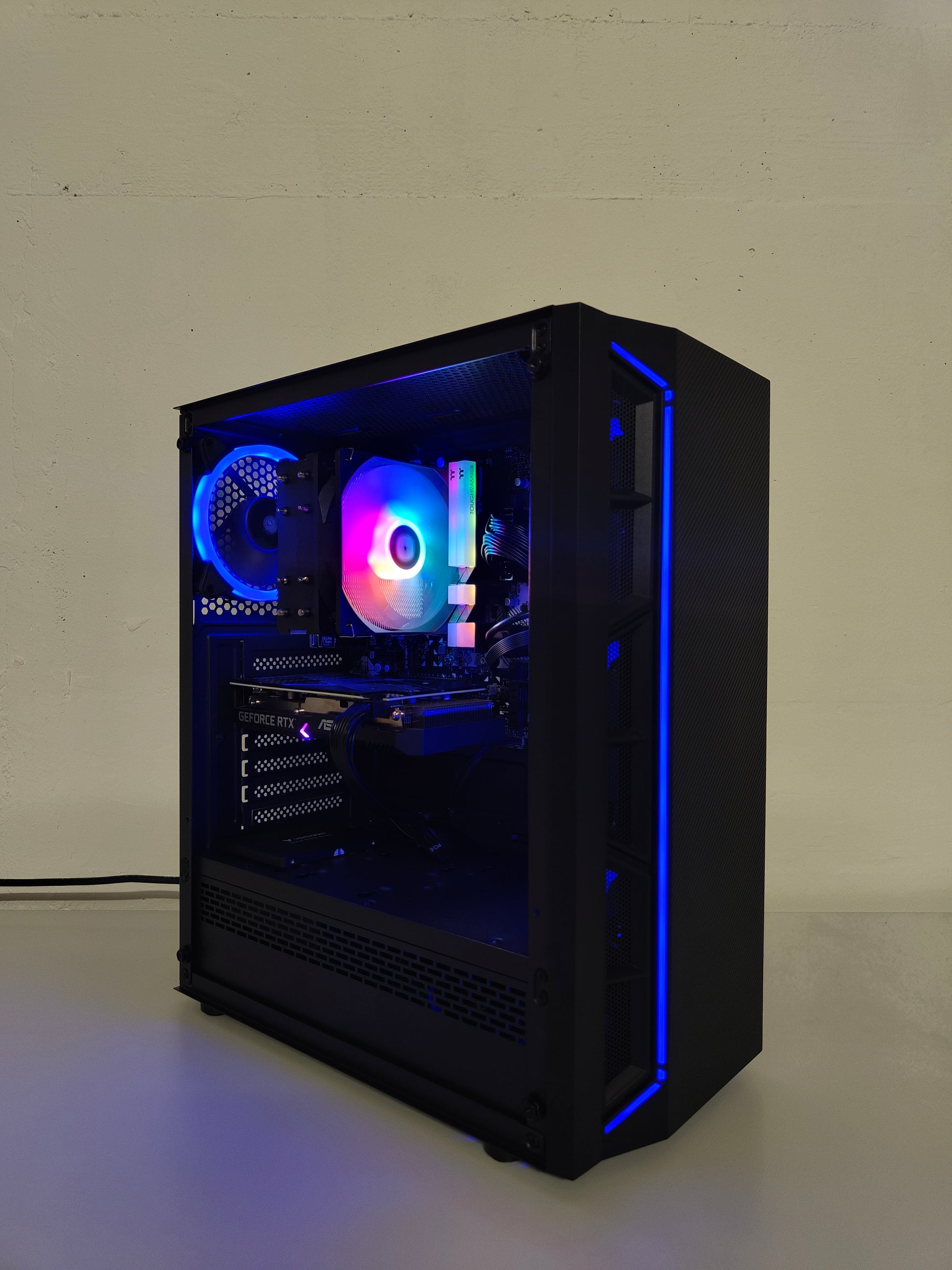 Gaming PC R5 | RTX 3060 12GB | 16 GB DDR4 | SSD | WLAN | RGB | GARANTIE