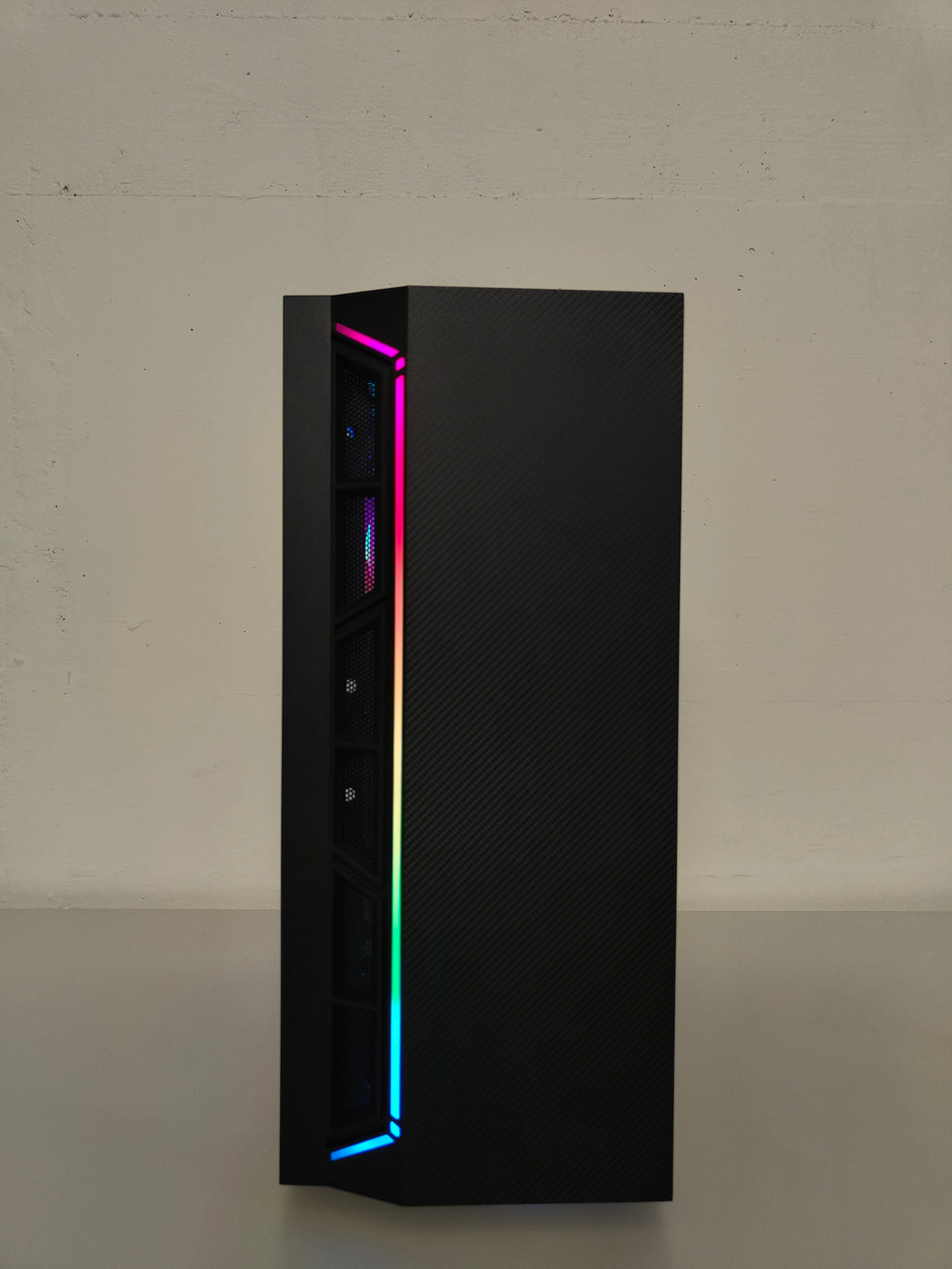 Gaming PC R5 | RTX 3060 12GB | 16 GB DDR4 | SSD | WLAN | RGB | GARANTIE