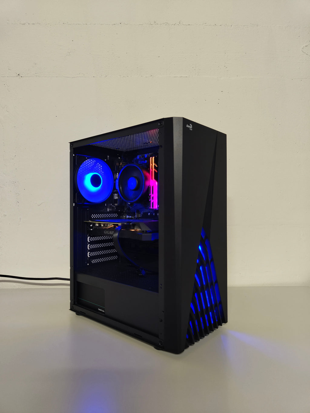 Gaming PC R5 | RTX 2060 6GB | 16 GB DDR4 | SSD | WLAN | RGB | GARANTIE