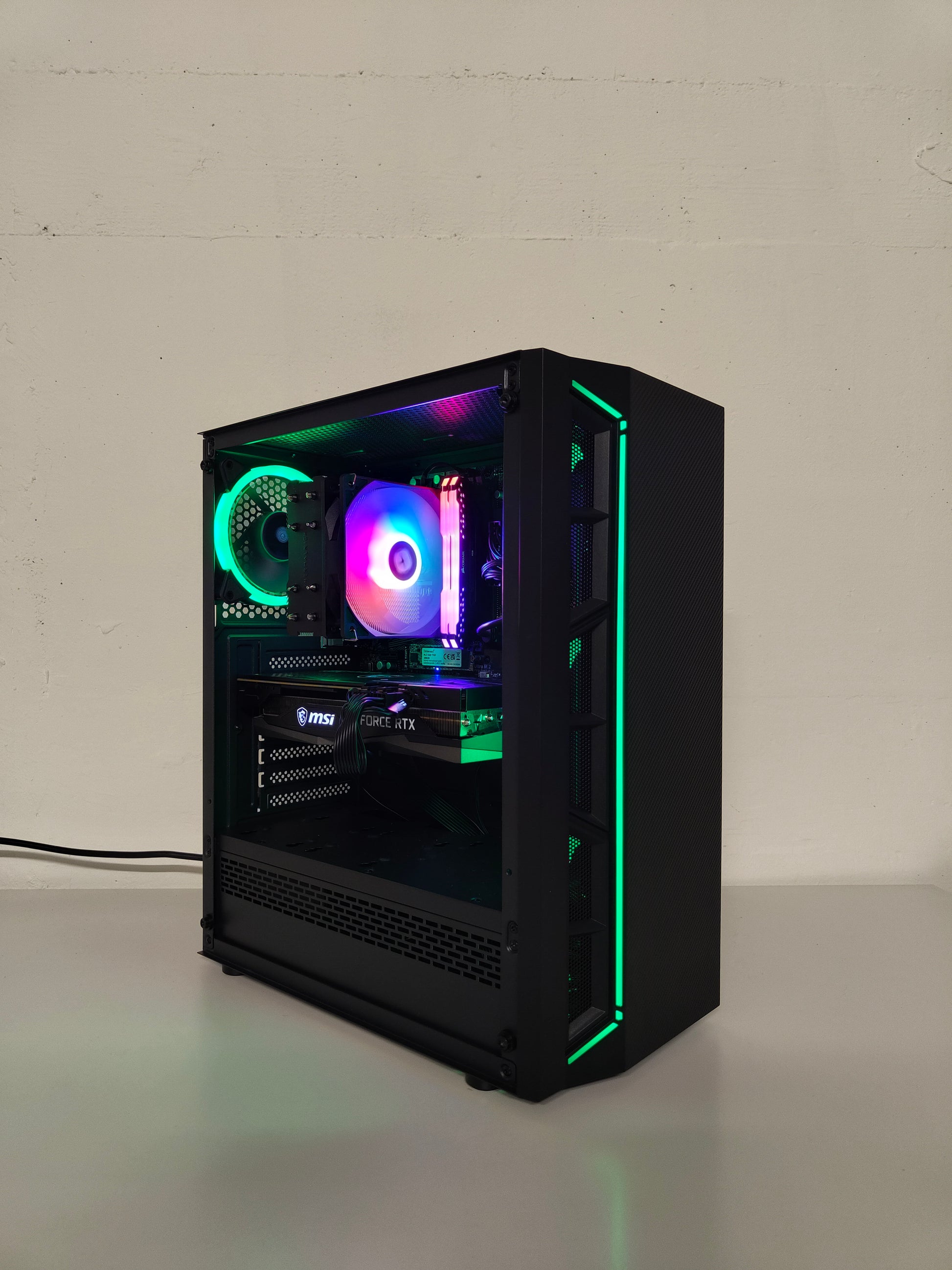 Gaming PC R5 | RTX 3060 12GB | 16 GB DDR4 | SSD | WLAN | RGB | GARANTIE