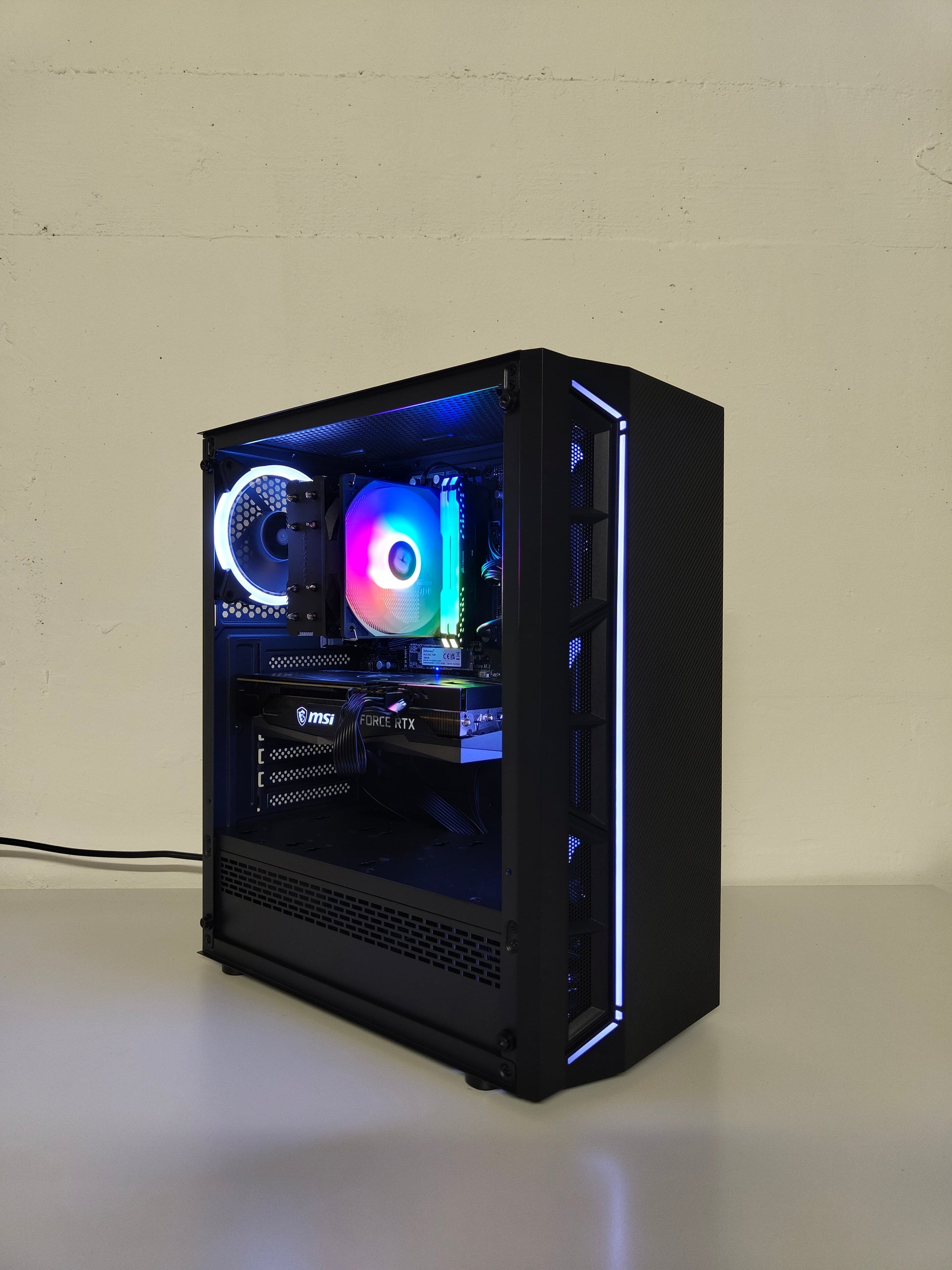 Gaming PC R5 | RTX 3060 12GB | 16 GB DDR4 | SSD | WLAN | RGB | GARANTIE