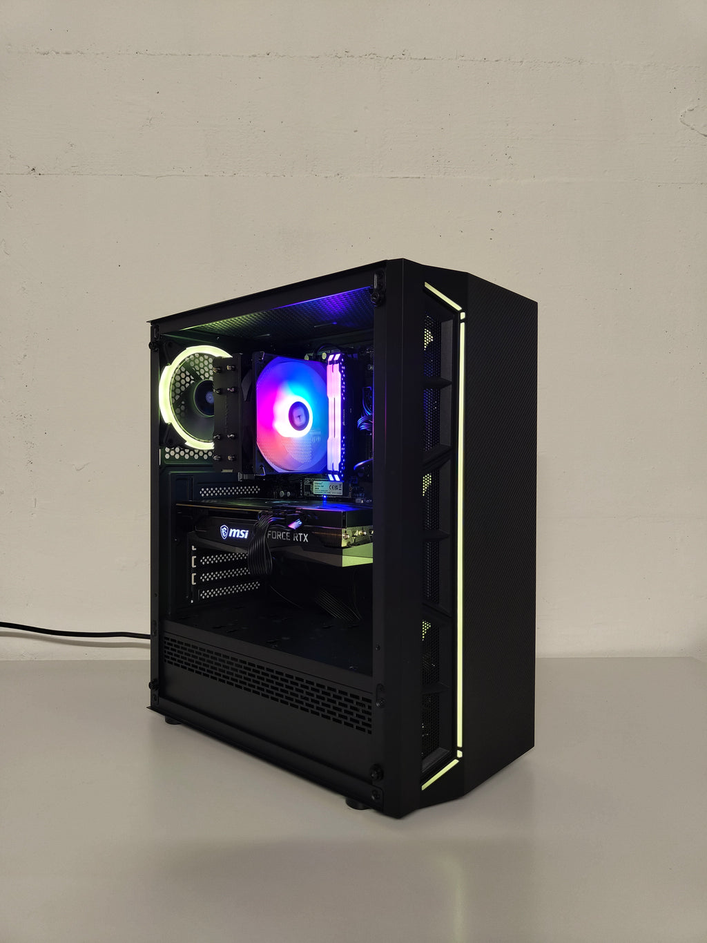 Gaming PC R5 | RTX 3060 12GB | 16 GB DDR4 | SSD | WLAN | RGB | GARANTIE