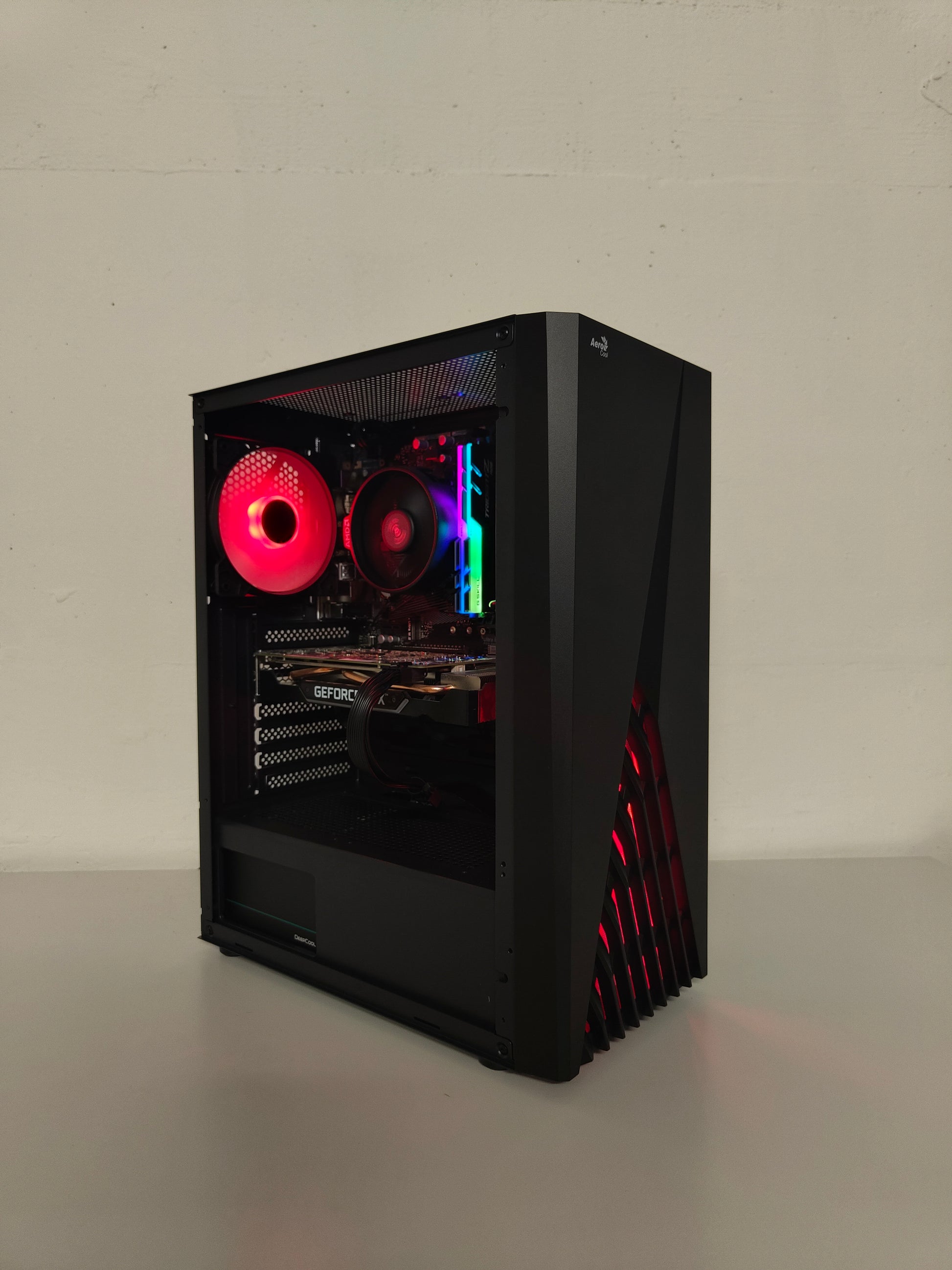Gaming PC R5 | RTX 2060 6GB | 16 GB DDR4 | SSD | WLAN | RGB | GARANTIE