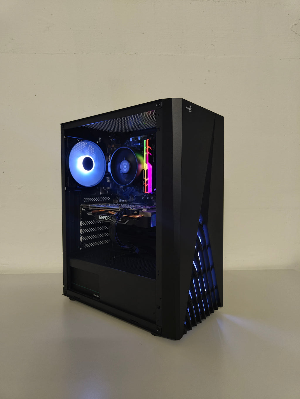 Gaming PC R5 | RTX 2060 6GB | 16 GB DDR4 | SSD | WLAN | RGB | GARANTIE