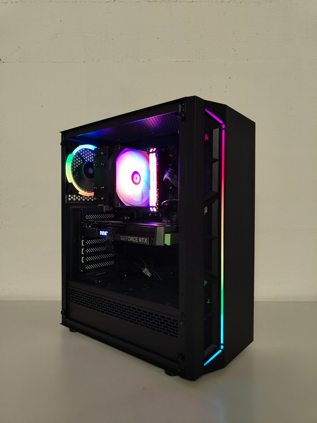 Gaming PC R5 | RTX 3060 12GB | 16 GB DDR4 | SSD | WLAN | RGB | GARANTIE