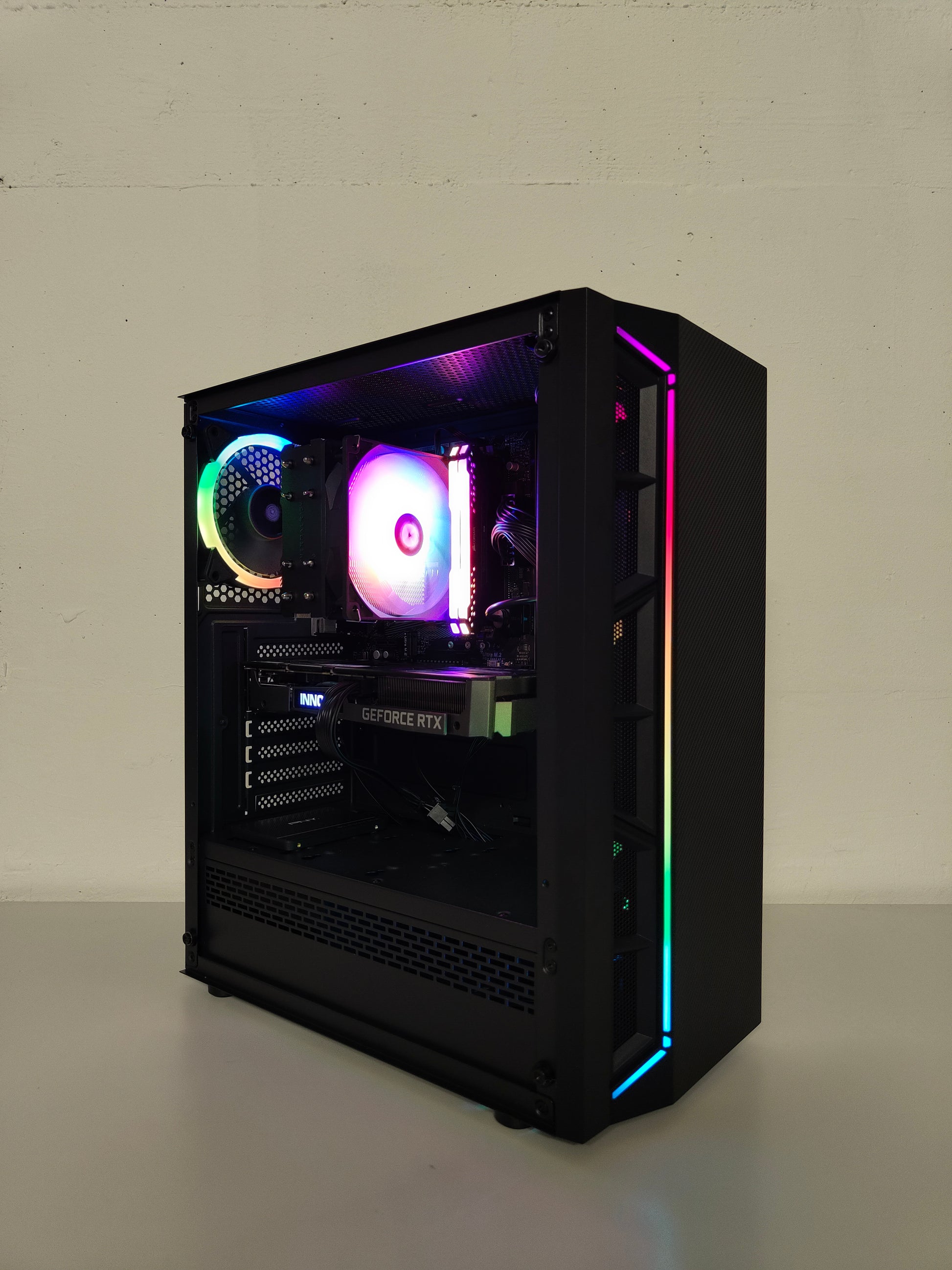 Gaming PC R5 | RTX 3060 12GB | 16 GB DDR4 | SSD | WLAN | RGB | GARANTIE