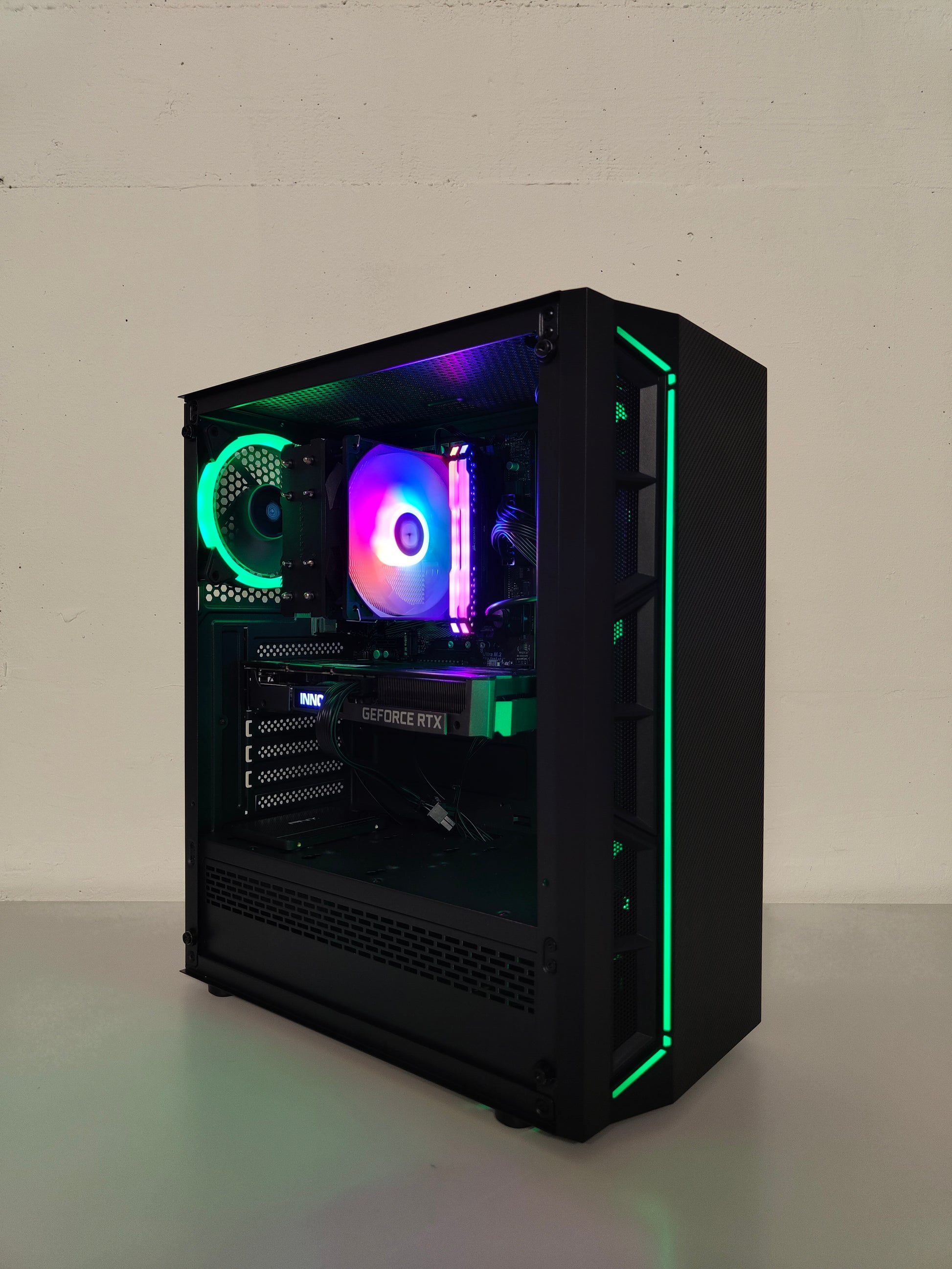 Gaming PC R5 | RTX 3060 12GB | 16 GB DDR4 | SSD | WLAN | RGB | GARANTIE