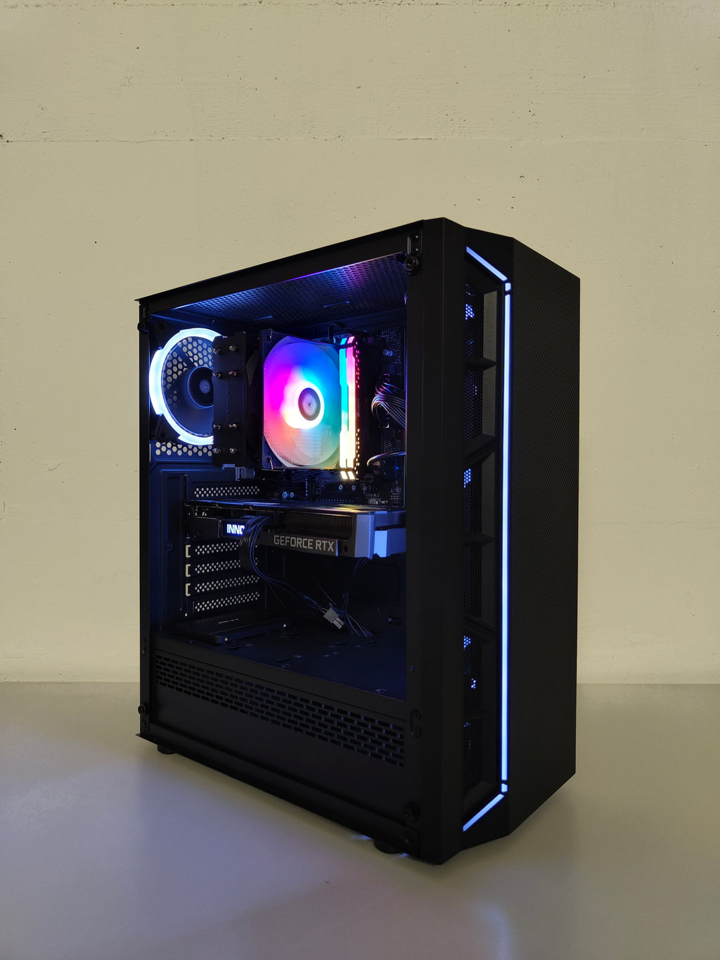 Gaming PC R5 | RTX 3060 12GB | 16 GB DDR4 | SSD | WLAN | RGB | GARANTIE