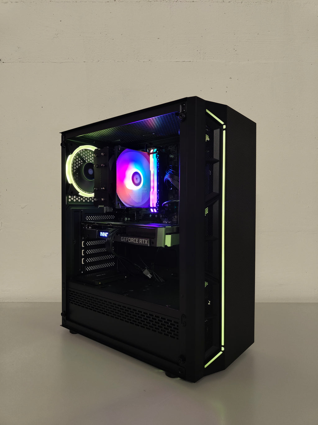 Gaming PC R5 | RTX 3060 12GB | 16 GB DDR4 | SSD | WLAN | RGB | GARANTIE