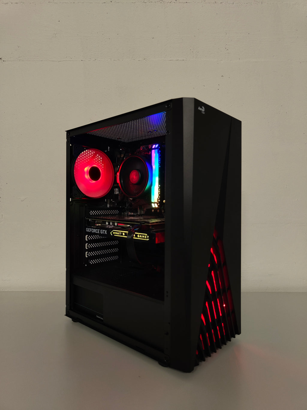 Gaming PC R5 | GTX 1660S 6GB | 16 GB DDR4 | SSD | WLAN | RGB | GARANTIE